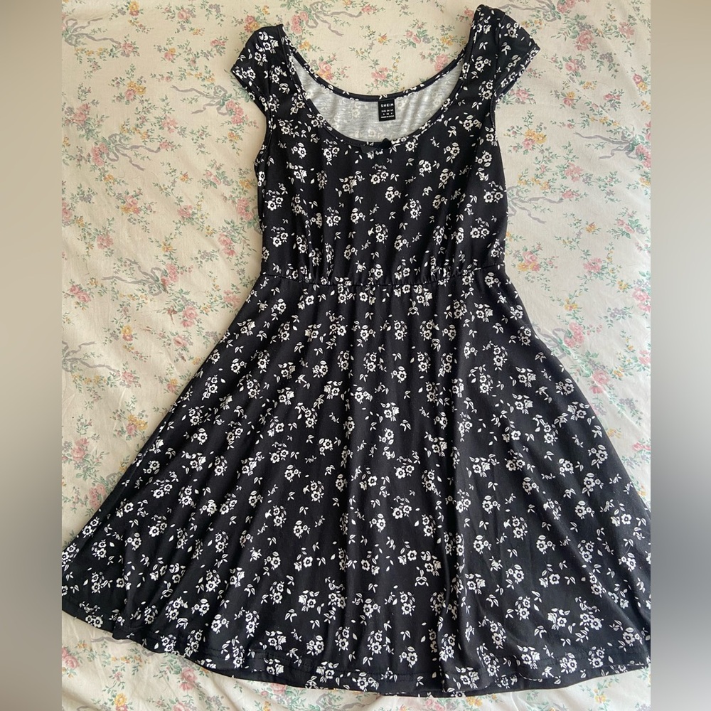 Adorable babydoll mini dress